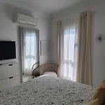 Realidad Апартаменты *